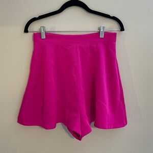 Vestique New With Tags A Little Flair Shorts, Pink